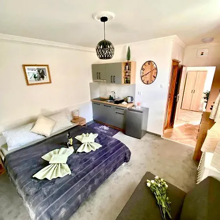 Deja Vu - Tatranska * Štrba